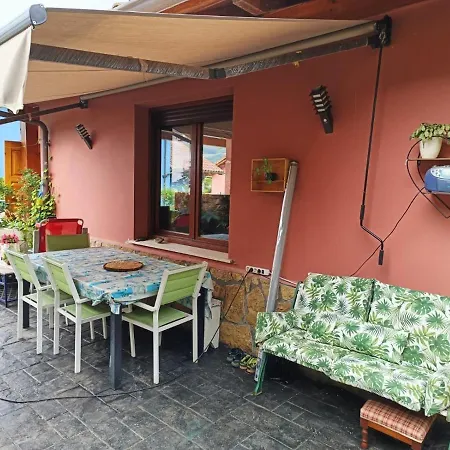 Holiday home Casa Roja