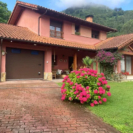 Casa Roja Holiday home Marron
